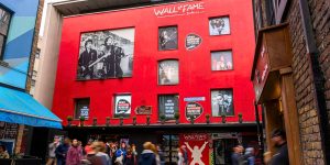 Red wall of fame